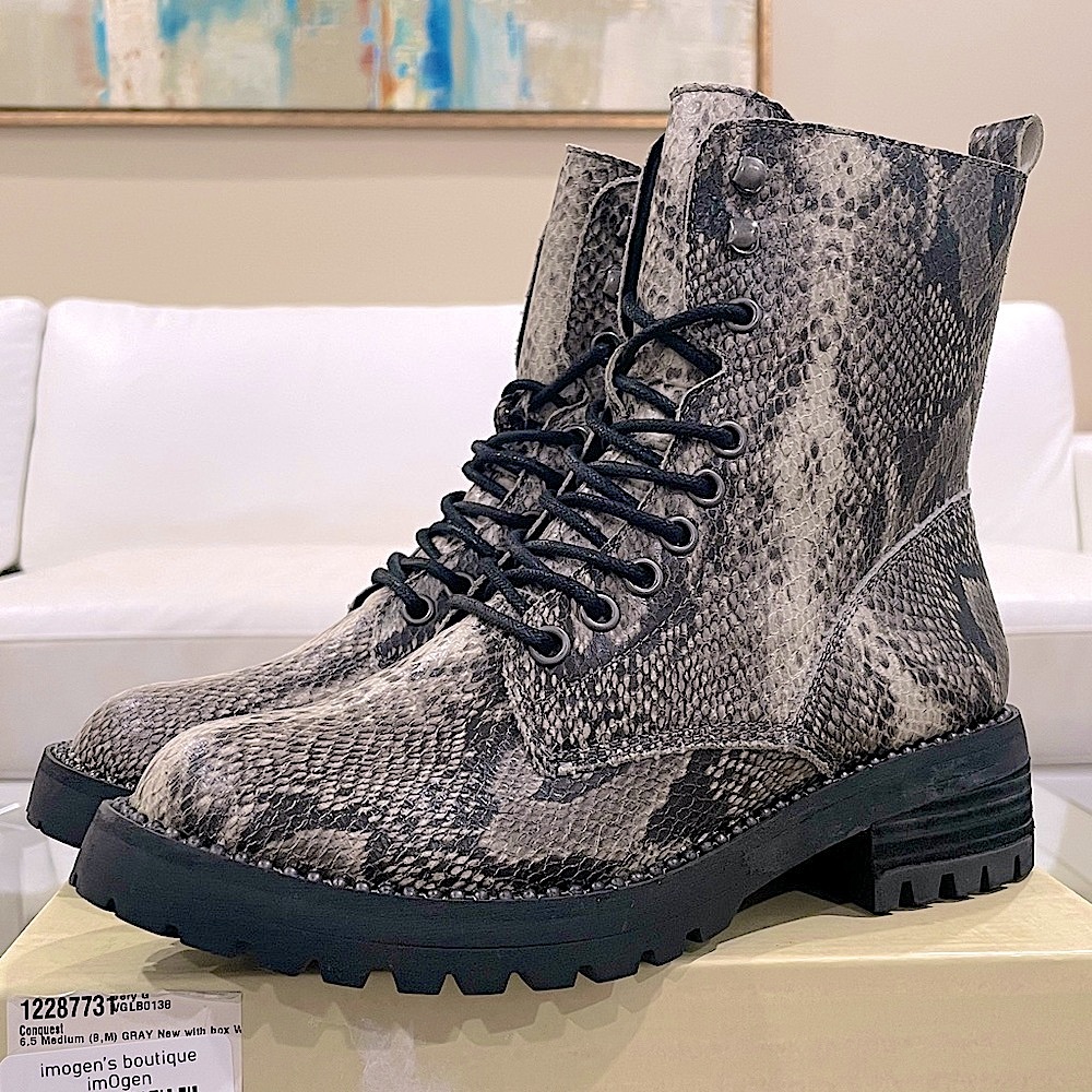NIB Combat boots grey tan snake lace up ankle side zipper lug sole 6.5 NEW